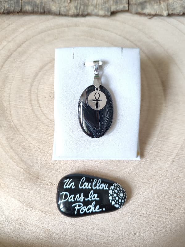Agate-noire-35 Agate-noire-35