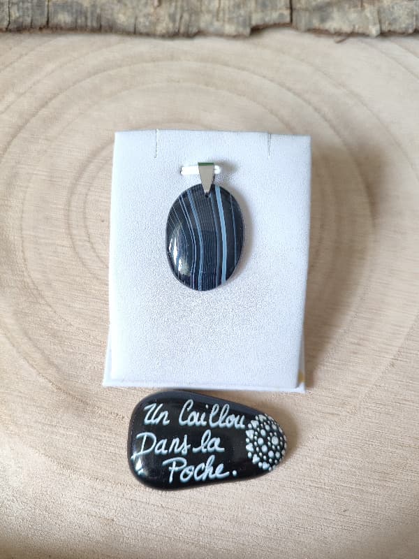 Agate-noire-38 Agate-noire-38