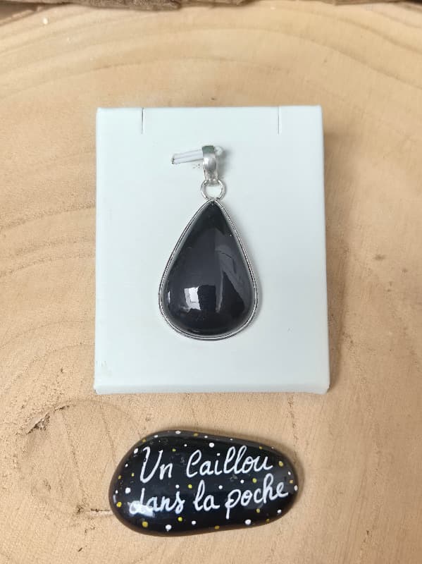 Agate-noire-39 Agate-noire-39
